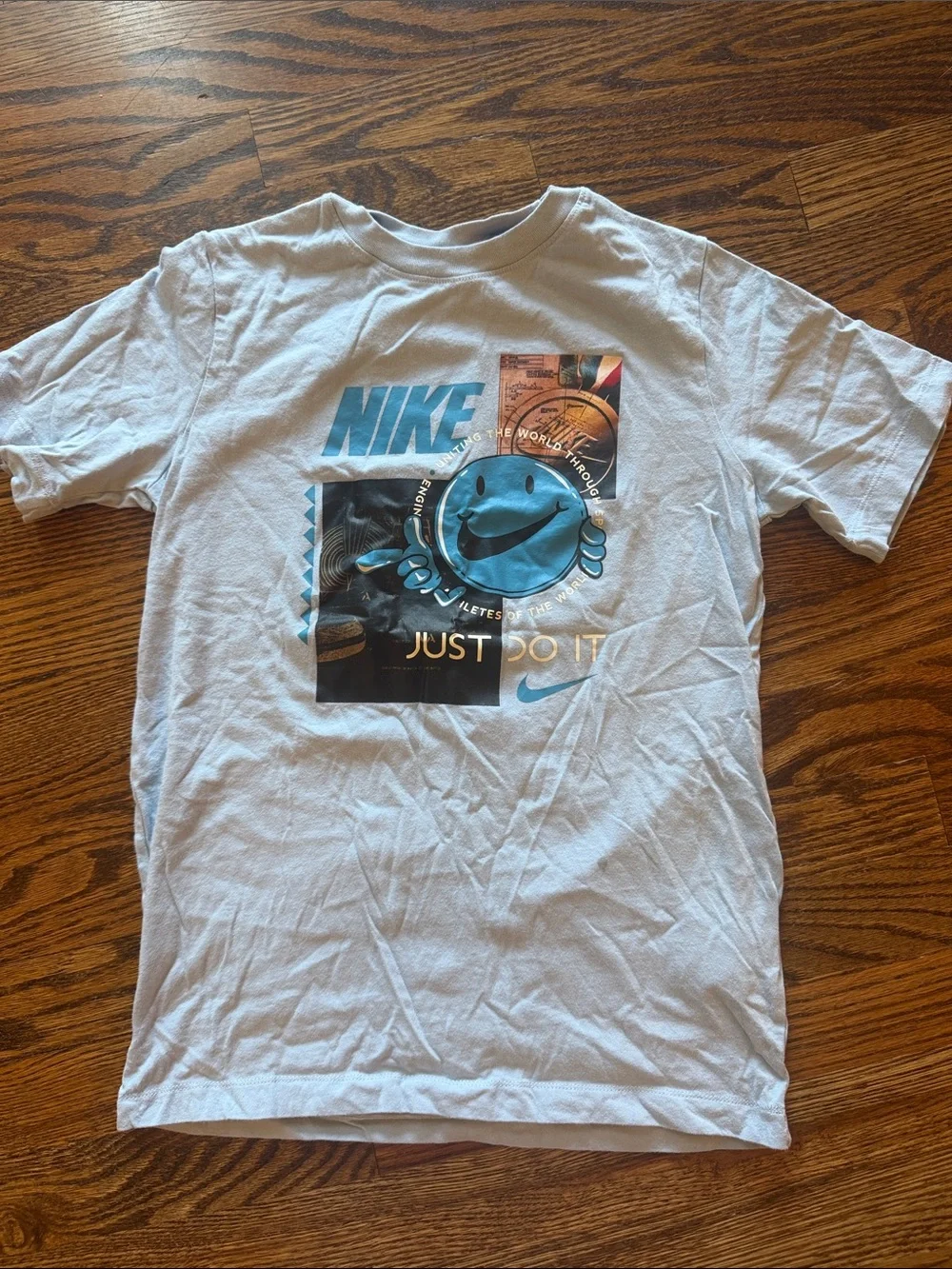 Nike White Short-Sleeve Tee with Blue Graphic Smiley